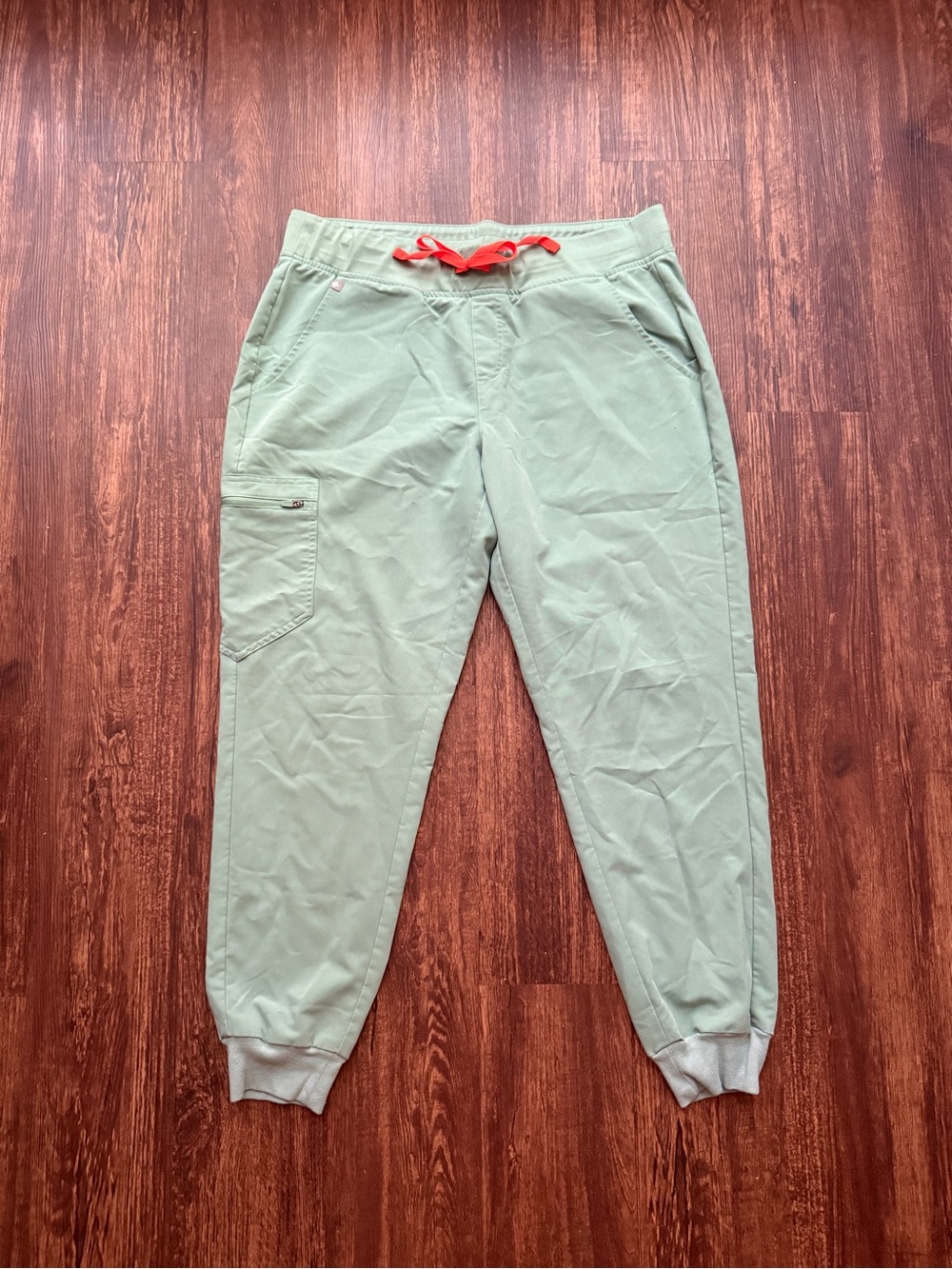 FIGS Women’s Jade Green Zamora Jogger Scrub Pants - Size L Nursecore Hospital